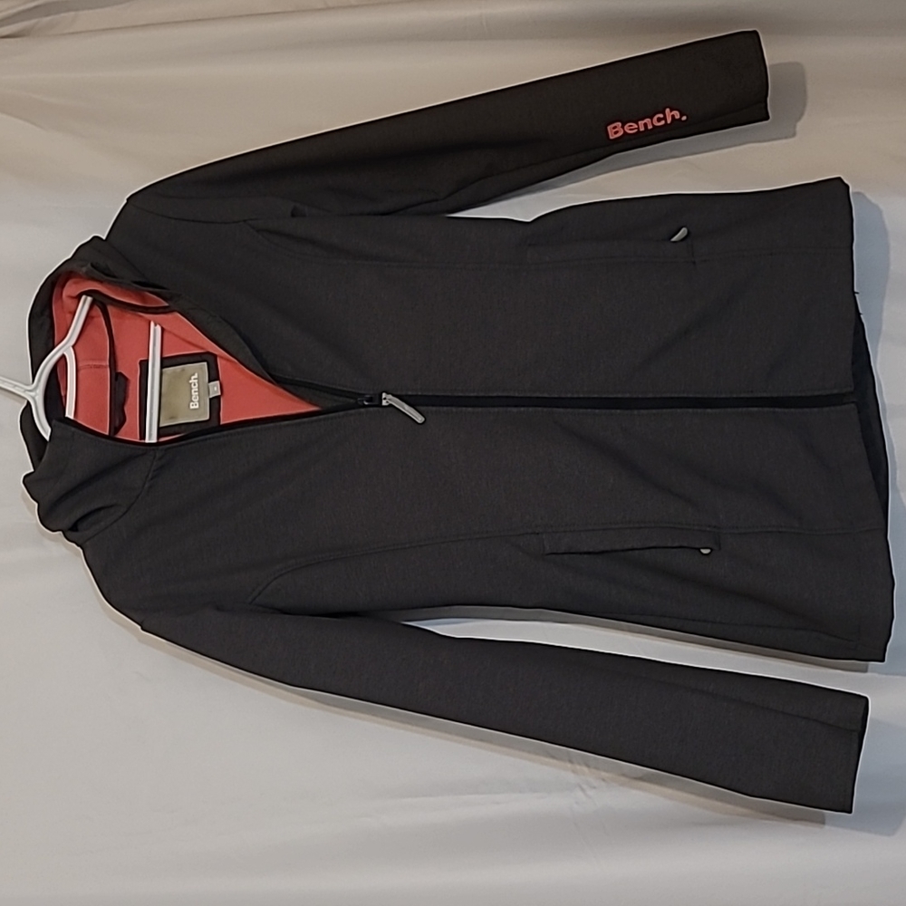 Bench jacket
